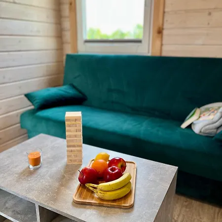 Slonecznikowa Dolina Lodge Sarbinowo